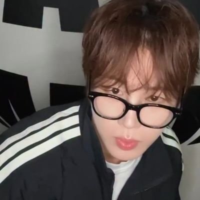bliss_gooreumi's profile picture. 하성운에 스밈🩵                                       
                                          
늘 응원해, ɪ ᴡᴀɴᴛ ʏᴏᴜ ᴛᴏ ʙᴇ ʜᴀᴘᴘʏ🌸🌸