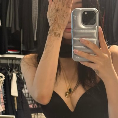 mmyspuppy's profile picture. 19 🐾