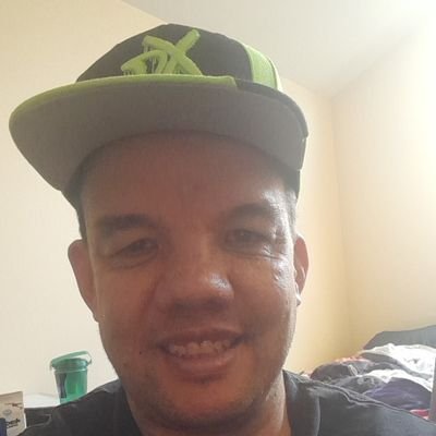 jamesfukuyama79's profile picture. I'm 46 
I enjoy watching wrestling and talking to girls online