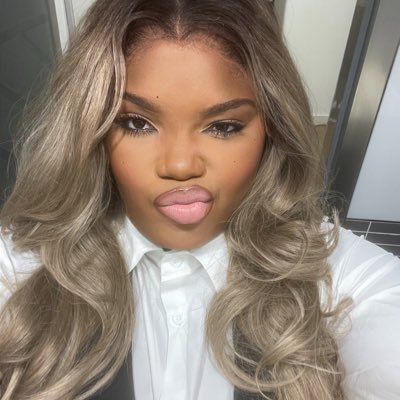 AvlgRoxa's profile picture. Roxxa✨📍🇧🇯