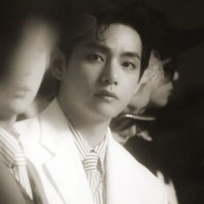 getIoaded's profile picture. every brush strokes counts