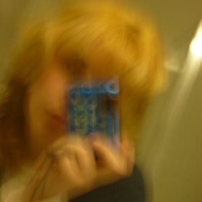 princefishey's profile picture. 21 he/it  |  RT heavy + get naked (🐝🦇)