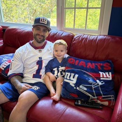 mattyfusc12's profile picture. #NewYorkGiants #Yankees  #NewYorkRangers #Bleedblue