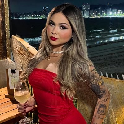 ikethelin's profile picture. meio bella swan em lua nova, meio bella swan em lua de mel