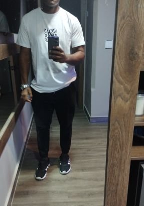 InquietoQuilla's profile picture. single maduro 42 años 177 altura 
CUENTA ALTERNA : @BIackInquieto✌🏾🔥