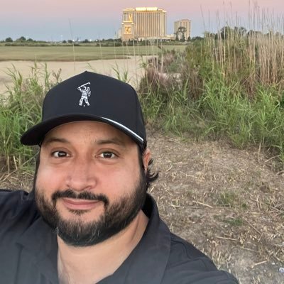 ma_double_'s profile picture. just writing on this restroom wall like the rest of ya’ll.