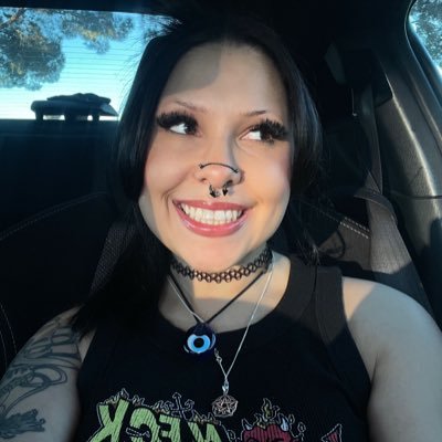 thegrmweapr's profile picture. ₆⁶₆ • ᴀꜱ ᴀʙᴏᴠᴇ ꜱᴏ ʙᴇʟᴏᴡ • #shred4noah • 🜏 🇦🇴🇫🇷🇵🇷