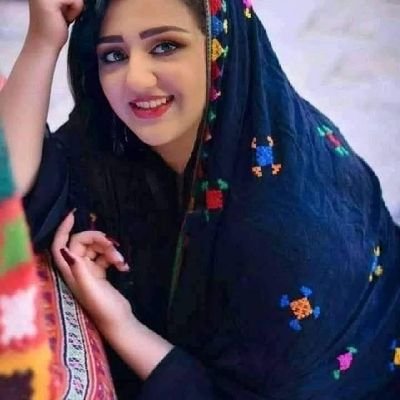 iqrabatool_25's profile picture. 