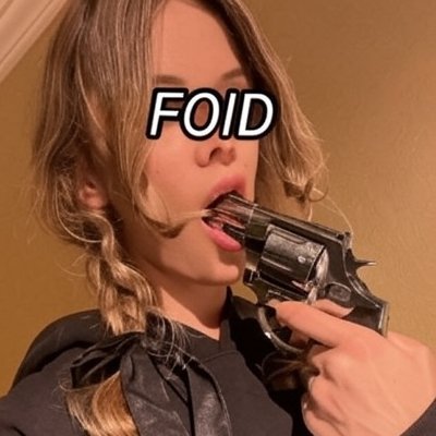Foid_coin's profile picture. "Foid" is a non-derogatory slang term from online communities, short for "femoid" (female + android)

Aeqq7RW4pfKkAigceEzXV9BdshAym3dKjYF9jhQHpump