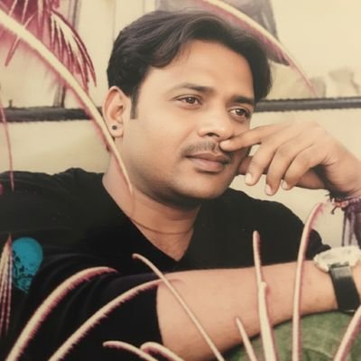 GauravKariwal's profile picture. *धर्मो रक्षति रक्षितः* ꧁🚩*जयश्री राम*🚩꧂

•••*नमस्ते सदा वत्सले मातृभूमे*

त्वया हिन्दुभूमे सुखवं वर्धत्वया हिन्दुभूमे सुखवं वर्धितोऽहम्•••
