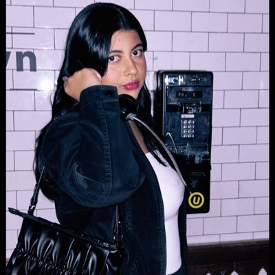 itslaryym's profile picture. “Surrounded by a million, but lonely at heart” 🌟🪬💘