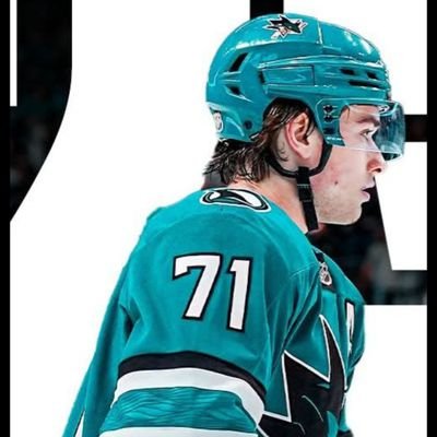 Gianni_Sharks19's profile picture. Nutritionist/Dietician by day🍵 Barman by evening/nights🍻

⚽️🐺 Daje Roma 💛💖⚽️
     🏒🦈 San Jose Sharks 💙🏒