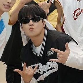 ppwitchlu's profile picture. ```ATEEZ - SVT - EXO - NCT DREAM```