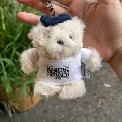 OIivianai's profile picture. Pornography is prohibited. Loves traveling, diving, pets, and enjoys challenges.