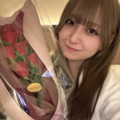 nene_darts's profile picture. 錦糸町に出没/01line/新橋ガールズバー店員🐈‍⬛💟/ダーツ,カラオケ,バンド，valo/ゆりなでもねねちでも大丈夫ですっ🙋🏻‍♀️/仲良くしてください🙌🏻