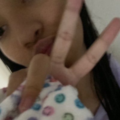 2525lilyy's profile picture. 