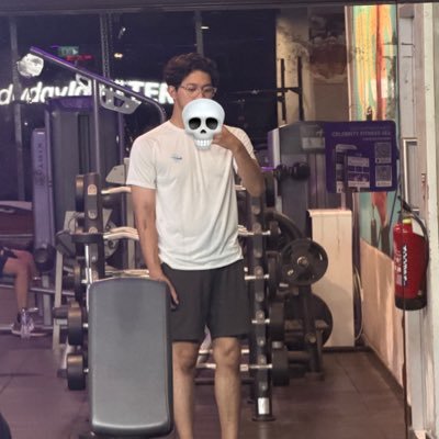 galaveirgn's profile picture. this barbie is doing too much lore building stay tuned