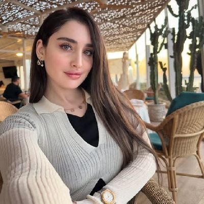 Sophiaelen0's profile picture. I work in an Amazon company as a warehouse manager.