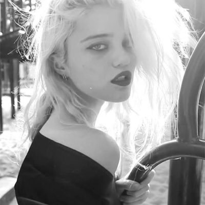 vaportrailz's profile picture. 