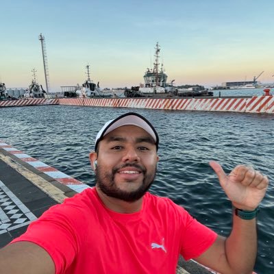 Isrrael95's profile picture. 