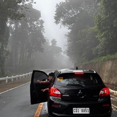 JnLwrence's profile picture. 