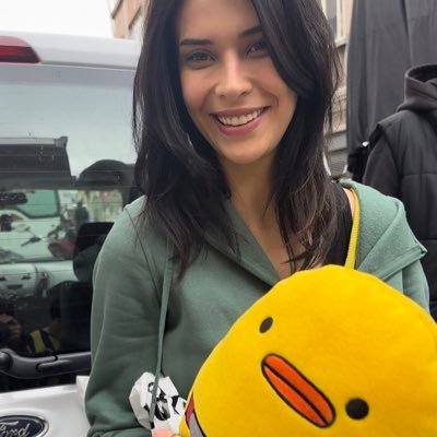 justmimar's profile picture. sadece fansal mevzular / bu yaştan sonra bi de fangirllük mü yapıcaz be #sadgül #imrozlu