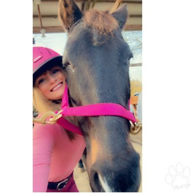 EliciaSanderson's profile picture. Living life to it’s fullest, building my dreams🥰🙏🏼