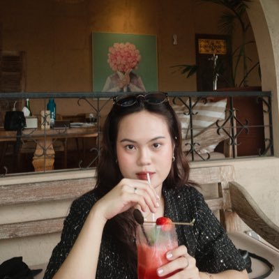 saphelune_'s profile picture. Sharing reviews, thoughts, & random things ᡣ𐭩 •｡ꪆৎ ˚⋅
