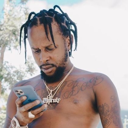 nba_wonder's profile picture. Never Broke Again.  @Sarkodie  @Samini_dagaati #keche #r2bees #Barcelona #Mancity. parody !