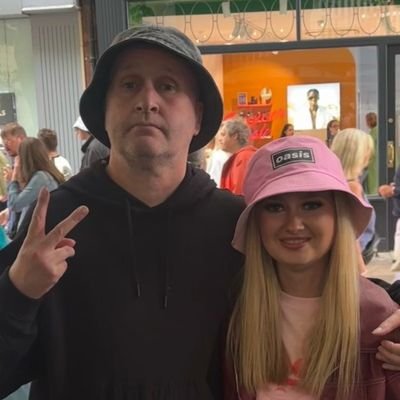 Ieuan3040536774's profile picture. 🏴󠁧󠁢󠁷󠁬󠁳󠁿🇬🇧
it's just rock n roll/ new account.