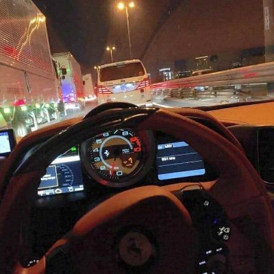 joinnguyen999's profile picture. 