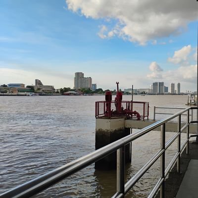 ronguildford's profile picture. 