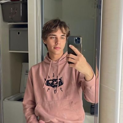 IsahKebiru36909's profile picture. I am a gay I am proud of gay I am I am looking for a real love forever are ever
I am single and honestly,💕
    DM me Now 
1037165292 my zangi number💕