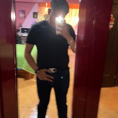 Angel0414899237's profile picture. 