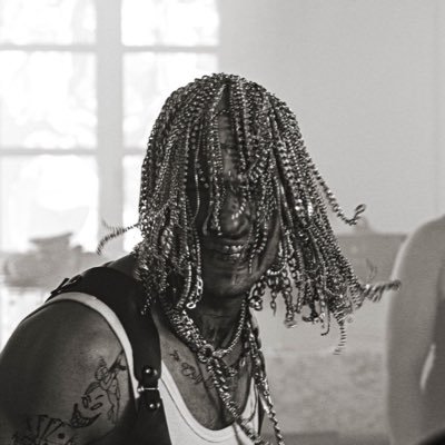 tamirbarr's profile picture. כרטיסים להופעות, מרצ׳ ושערוריות: