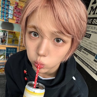 notminhee's profile picture. 
