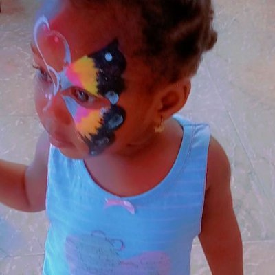 Irisbee's profile picture. 