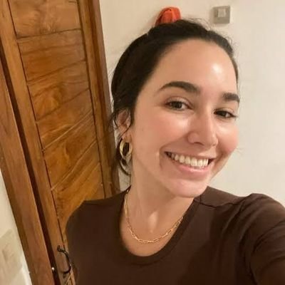 AnnaJoy67882's profile picture. 