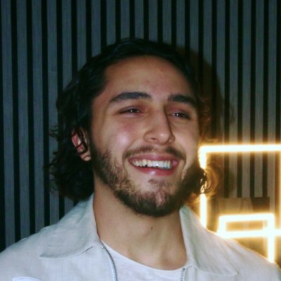 AlexanderGhavas's profile picture. Framer Creator, AI Enthusiast, Marathon Runner.