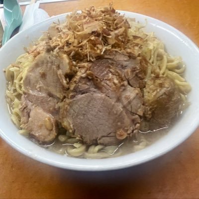 lolicon_subarun's profile picture. しょうしょくん🍜2025 年 359(2024年 371)