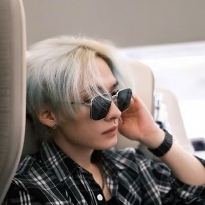 stay_skz2501's profile picture. 💙 ♪ 𝕊𝕋ℝ𝔸𝕐 𝕂𝕀𝔻𝕊 ♪ 💙 • 💙  #리노 • #방찬 💙