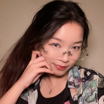 celcelline_'s profile picture. crystal white-nya @vieos_idol 🤍 | "si putih berzodiak pisces yang nokturnal seperti ikan lele" 🐟🌃 | if you find me at mkzk arion's stream, no you don't. 😗