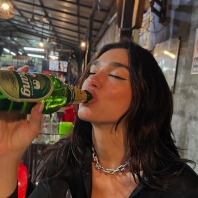 Nittaya1442723's profile picture. i promise not to go if you promise to stay🌻@malisorn00 GLจงเจริญ🌈 @dualipa my mom🫶