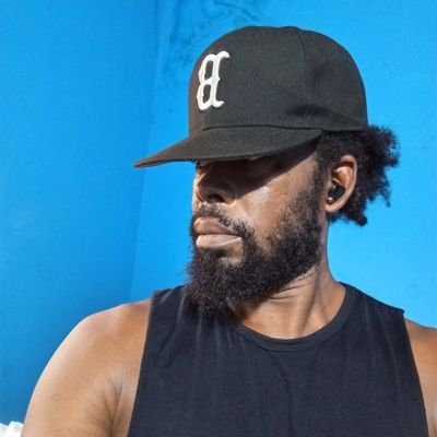 GBumekpo's profile picture. Très sportif, j'adore la bonne musique, la lecture , les rendonnés dans la nature. Très amusant. Je suis technicien genie civil. J'adore mon travail...