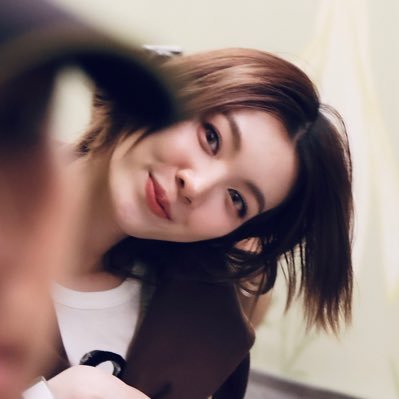 happywithlolo's profile picture. #lingorm 💜