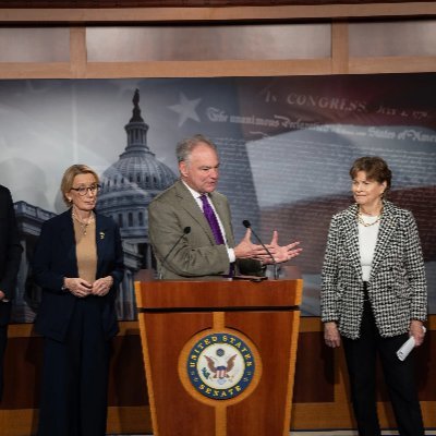 CryptoExecLeak's profile picture. DC insider | Trump just signed the crypto EO at 3:17 AM  
DM “ORDER” for the 7 coins named in the document ($50)  
PayPal: on request