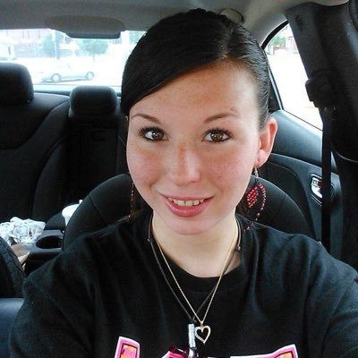 InnaLovablee's profile picture. Single mom • Mom of 2 • Coffee-powered • Sharing the real & ridiculous of parenting. 💚 I have nothing to hide. I love to smile and to laugh.