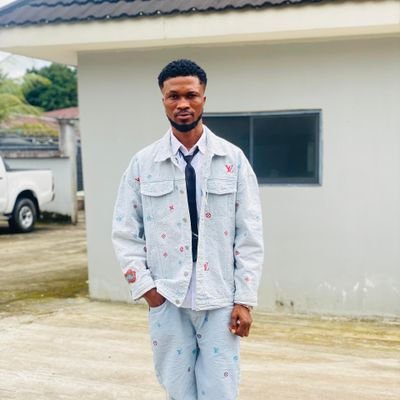 Golden04011's profile picture. let's be friends and always believe in the lord