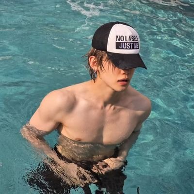 Atikasariferen's profile picture. 