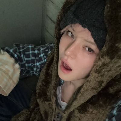 scxriqii's profile picture. ⊹ ࣪ ˖ # 첸 an  𝒜rtist , 🆆riter ⋆ 10line 🐯 ּ ֶָ֢. 𔓘 dek71⠀.𖥔 ݁ ˖🛸 ── teume ✦ you're my love, I'm falling 𖹭 yoxii  ⌇ ─•──── 𖦤 rapper main